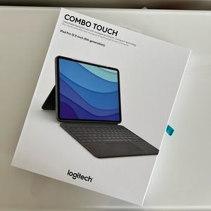 Logitech Combo Touch Keyboard Case with Trackpad - iPad Pro 12.9" (6th/5th Gen)